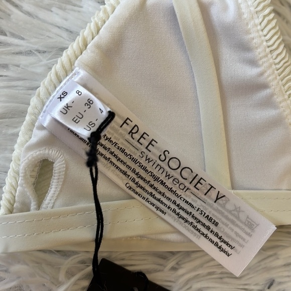 Free Society mix and match scrunch triangle bikini top in ivory size XS - Picture 3 of 15